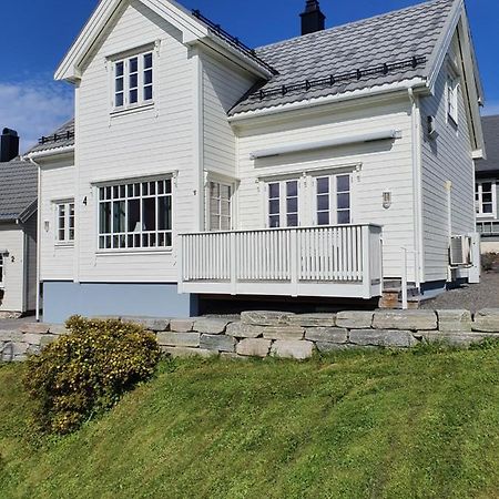 Trygheim Feriehus Bud المظهر الخارجي الصورة